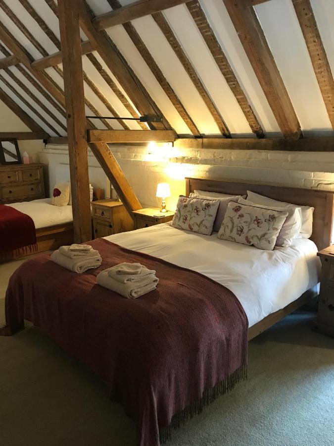 Bed and Breakfast The Stables At Henham Park Саутвёлд Экстерьер фото